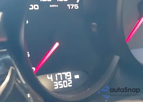 2018 Porsche Macan S from USA, damaged, VIN WP1AB2A54JLB34223